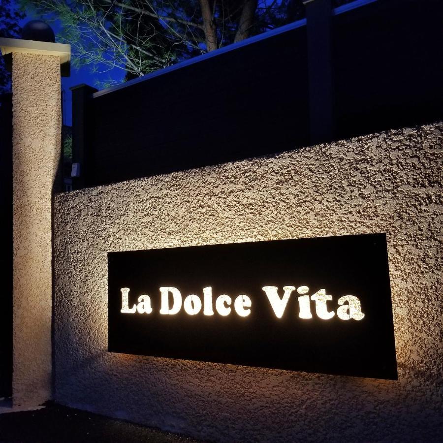 La Dolce Vita - Chambre Amerigo Vespucci Montpeyroux  Экстерьер фото
